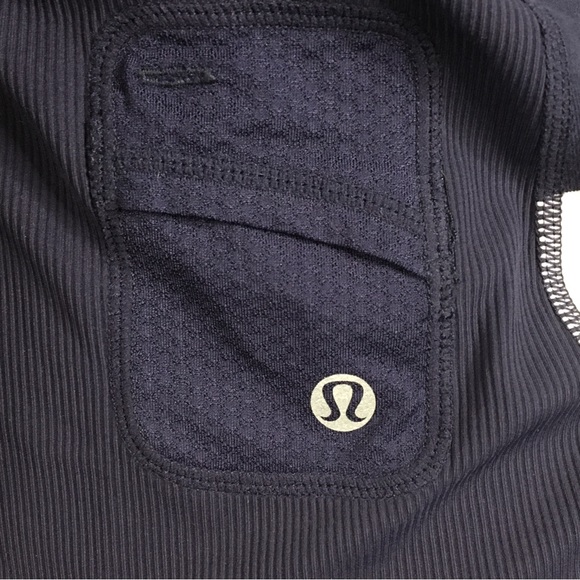 EUC LULULEMON Run Switchback Long Sleeve Navy White Stripe Shirt Size 4 - Picture 6 of 11